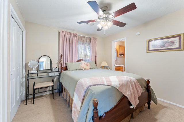 304 Hildred Avenue, Conroe, TX 77303