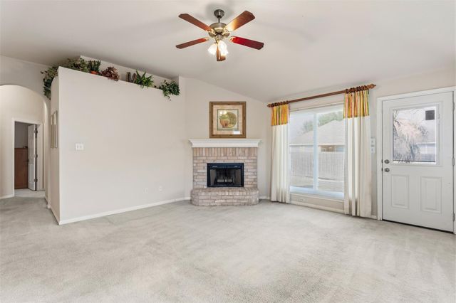 1156 Woodlands DR, Kyle, TX 78640