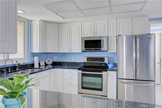 38 Calle Aragon E, Laguna Woods, CA 92637