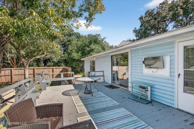 1264 28th Street, Gulfport, MS 39501