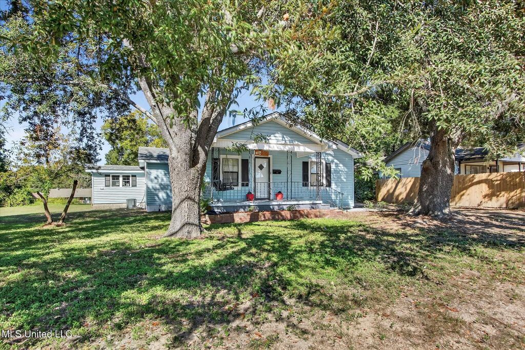 1264 28th Street, Gulfport, MS 39501