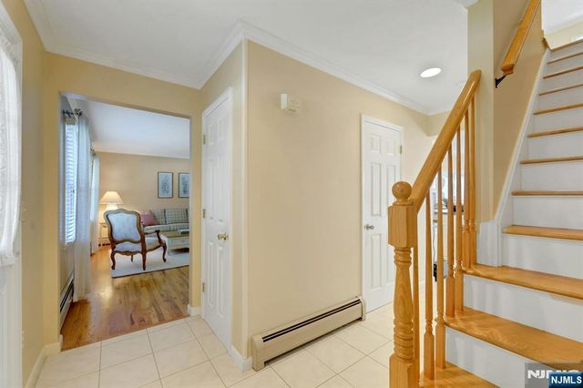 25 Hollywood Avenue, Emerson, NJ 07630