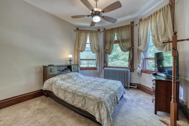 546 N 32nd STREET, Milwaukee, WI 53208