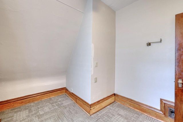 546 N 32nd STREET, Milwaukee, WI 53208