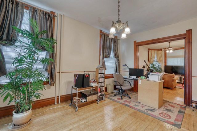 546 N 32nd STREET, Milwaukee, WI 53208