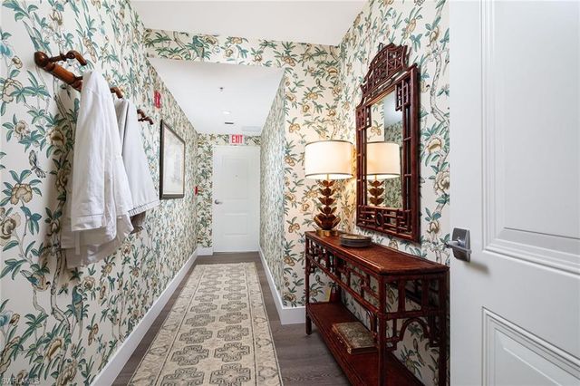 969 8th AVE S # 102, Naples, FL 34102