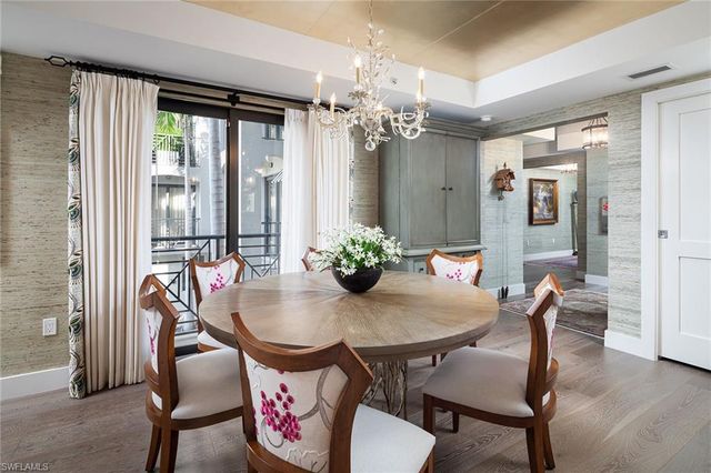 969 8th AVE S # 102, Naples, FL 34102