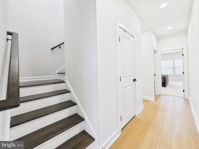3711 MAYORS WAY, Fairfax, VA 22030