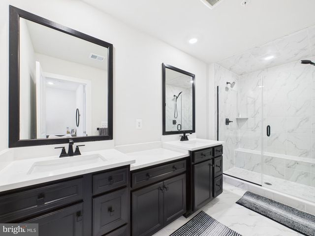 3711 MAYORS WAY, Fairfax, VA 22030