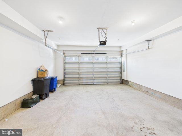3711 MAYORS WAY, Fairfax, VA 22030
