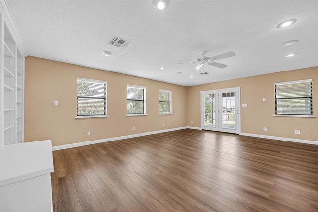 7507 NW Welco Ave, Lawton, OK 73505