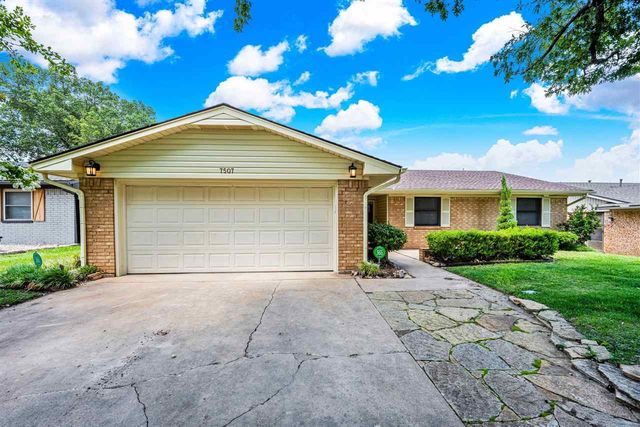 7507 NW Welco Ave, Lawton, OK 73505