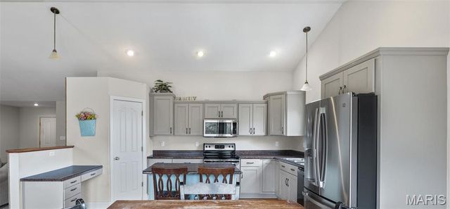 407 Glen Echo Drive, De Soto, MO 63020