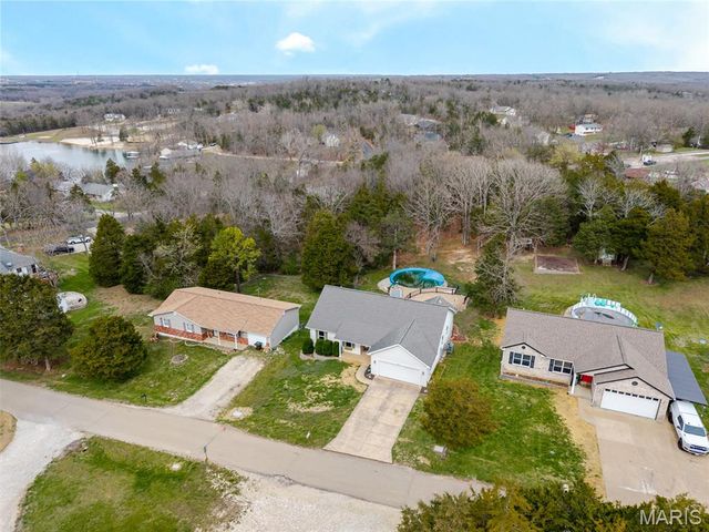 407 Glen Echo Drive, De Soto, MO 63020