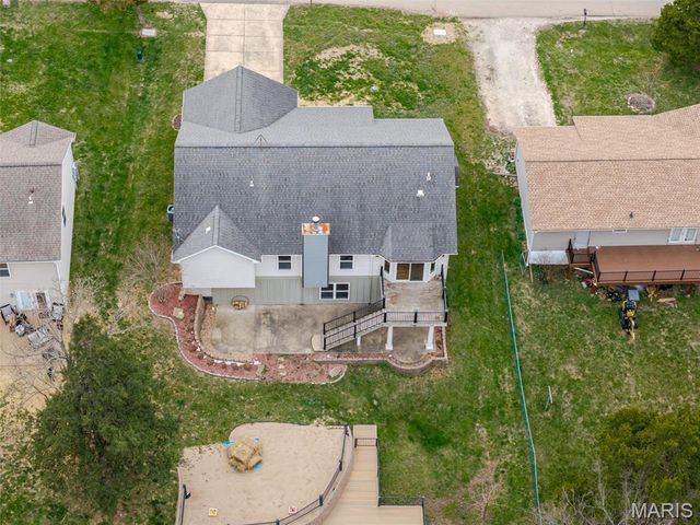 407 Glen Echo Drive, De Soto, MO 63020