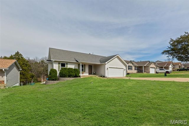 407 Glen Echo Drive, De Soto, MO 63020