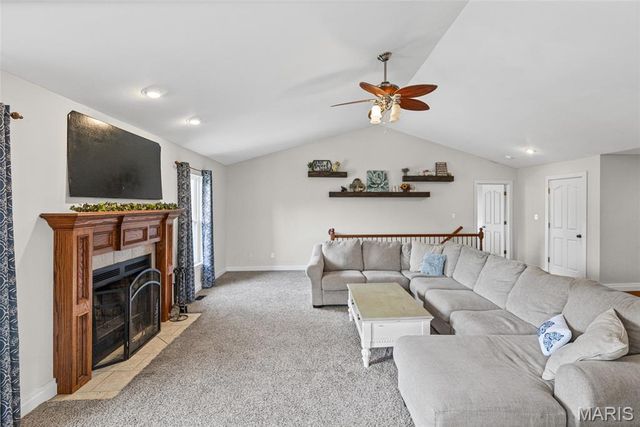 407 Glen Echo Drive, De Soto, MO 63020