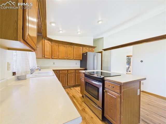 21 S Golfwood Drive, Pueblo West, CO 81007