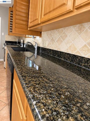 2305 Tennessee St, Vallejo, CA 94591
