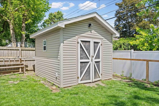 2306 Ottawa Drive, Lafayette, IN 47909