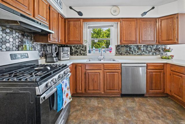 2306 Ottawa Drive, Lafayette, IN 47909