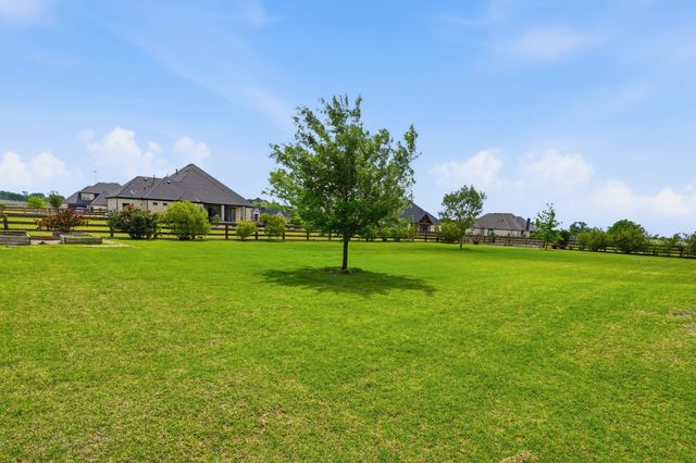 517 Westcreek Lane, Northlake, TX 76226