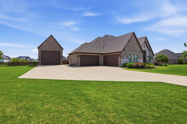 517 Westcreek Lane, Northlake, TX 76226