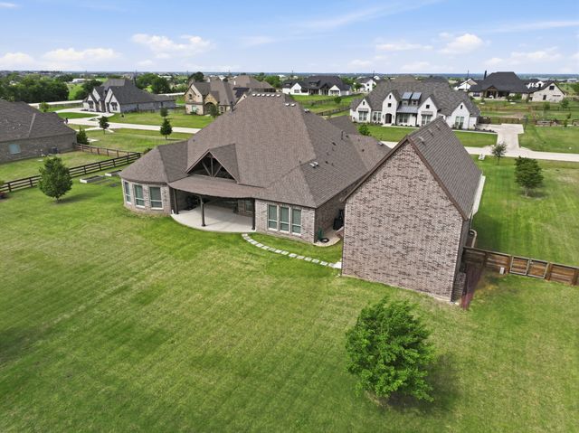 517 Westcreek Lane, Northlake, TX 76226