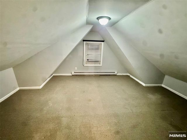 373 Floral Lane, Saddle Brook, NJ 07663