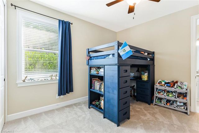 1221 La Faunce WAY, Fort Myers, FL 33919