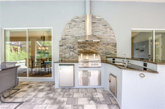 1221 La Faunce WAY, Fort Myers, FL 33919