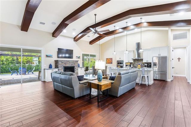 1221 La Faunce WAY, Fort Myers, FL 33919