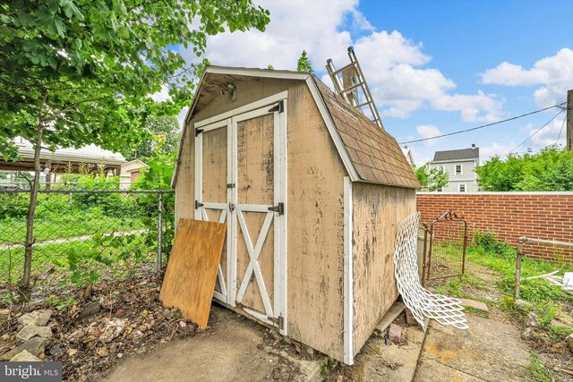 210 N WARREN ST, Orwigsburg, PA 17961