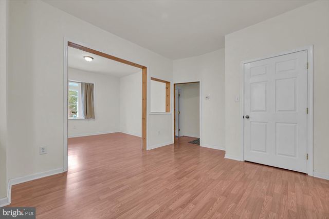 210 N WARREN ST, Orwigsburg, PA 17961