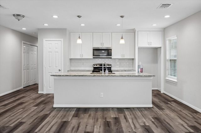 3344 Simmons Street, Houston, TX 77004