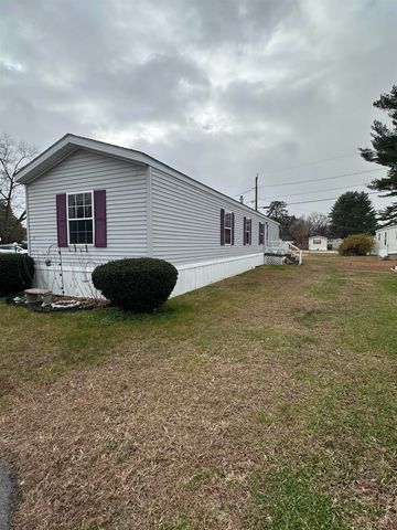 18 Pine Street, Hinsdale, NH 03451