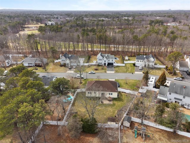 15 Timber Ridge Drive, Coram, NY 11727