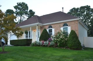 15 Timber Ridge Drive, Coram, NY 11727