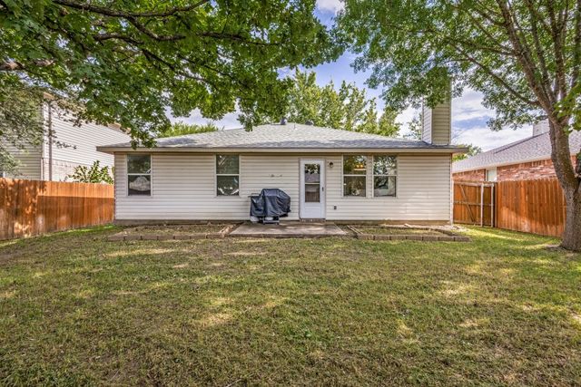 5404 Devils River Drive, Mckinney, TX 75071