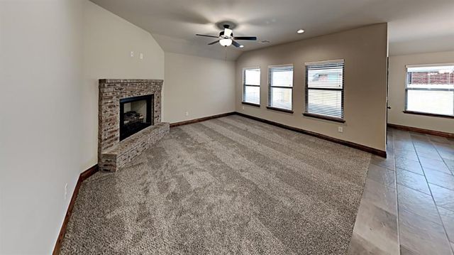 10521 NW 41st Street, Yukon, OK 73099