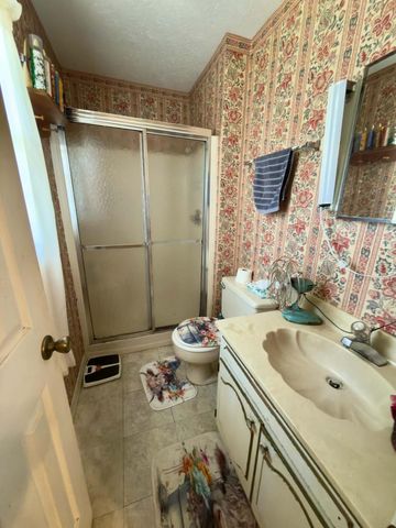 10113 Kentucky 92, Monticello, KY 42633