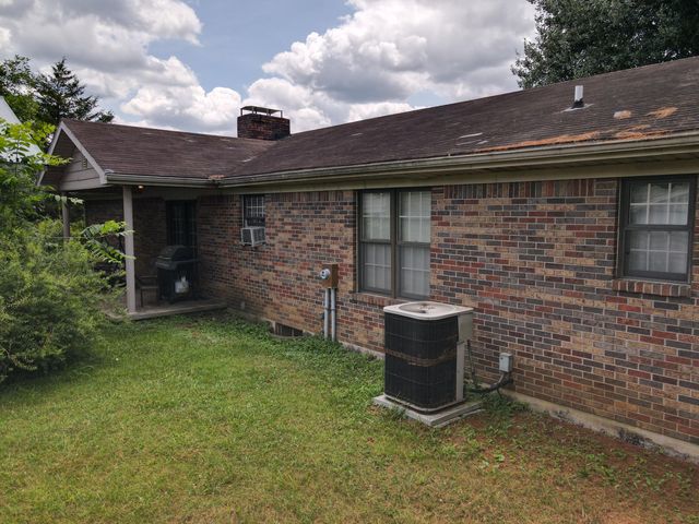 10113 Kentucky 92, Monticello, KY 42633