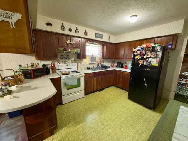 10113 Kentucky 92, Monticello, KY 42633