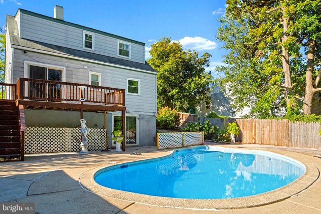 1407 COLCHESTER RD, Woodbridge, VA 22191