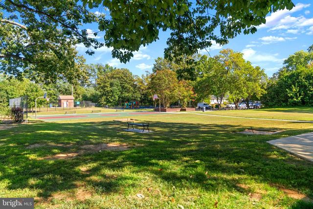 1407 COLCHESTER RD, Woodbridge, VA 22191