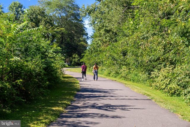 1407 COLCHESTER RD, Woodbridge, VA 22191