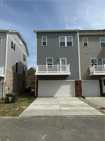 906 Marston ST, Suffolk, VA 23435