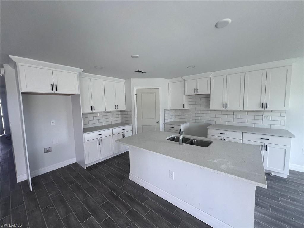 2406 Bay PLZ, LEHIGH ACRES, FL 33936 — photo 4
