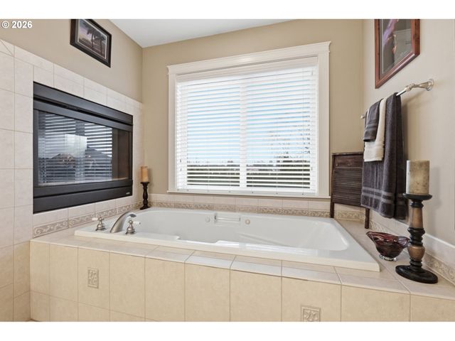 2900 Sw 9TH Ave, Battle Ground, WA 98604