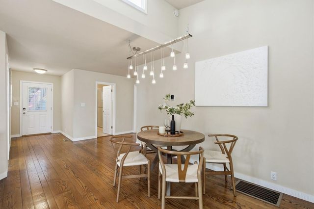 1912 Oak Knoll Drive, Belmont, CA 94002